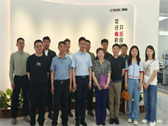 牛予其到津南區(qū)民營企業(yè)調(diào)研